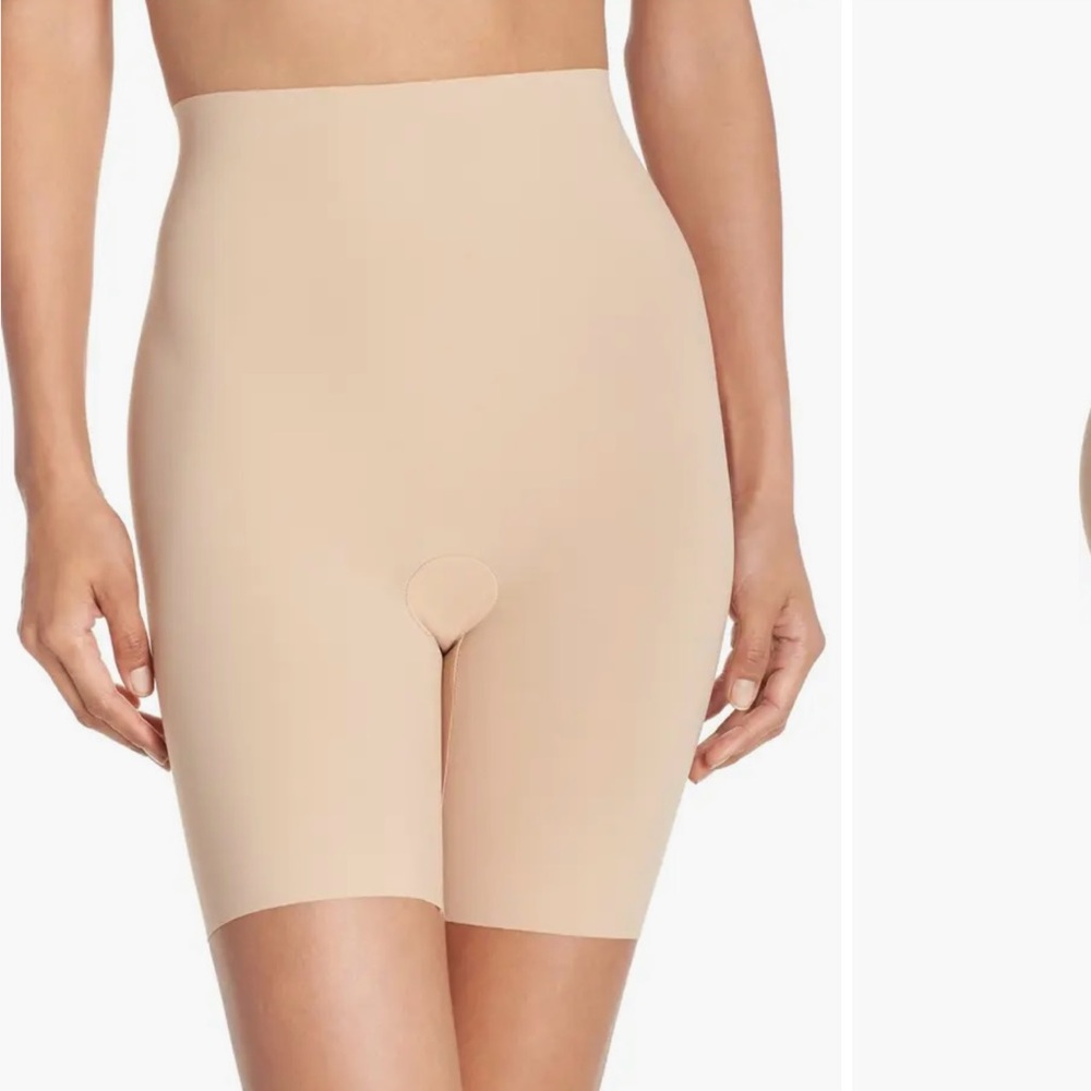Commando Control High Waist Shaping Short